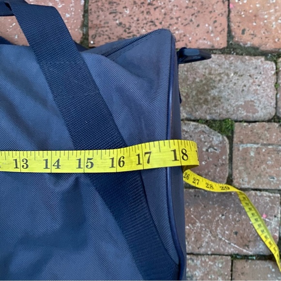 San Diego Padres Duffle Bag 2016 - Picture 2 of 3